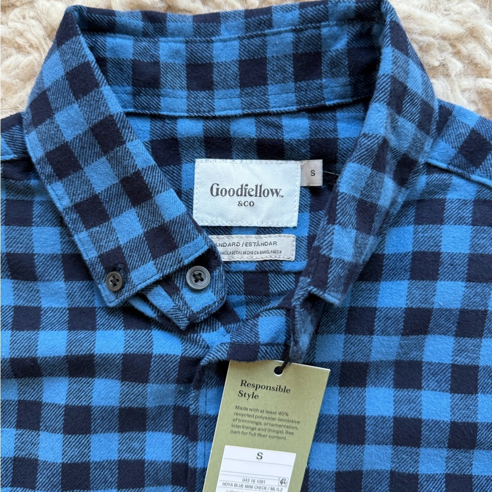 NWT Goodlellow & Co. blue Gingham flannel shirt men’s size small - Picture 4 of 4
